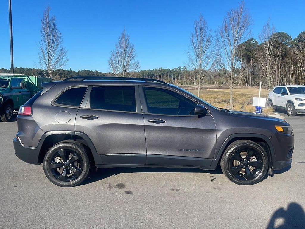 used 2020 Jeep Cherokee car, priced at $17,986