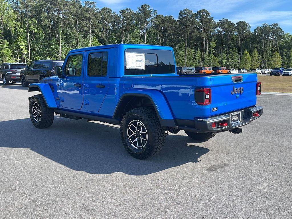 new 2026 Jeep Gladiator car, priced at $54,816