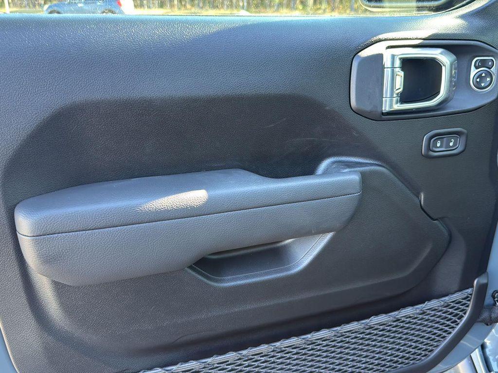 new 2026 Jeep Wrangler car, priced at $51,500