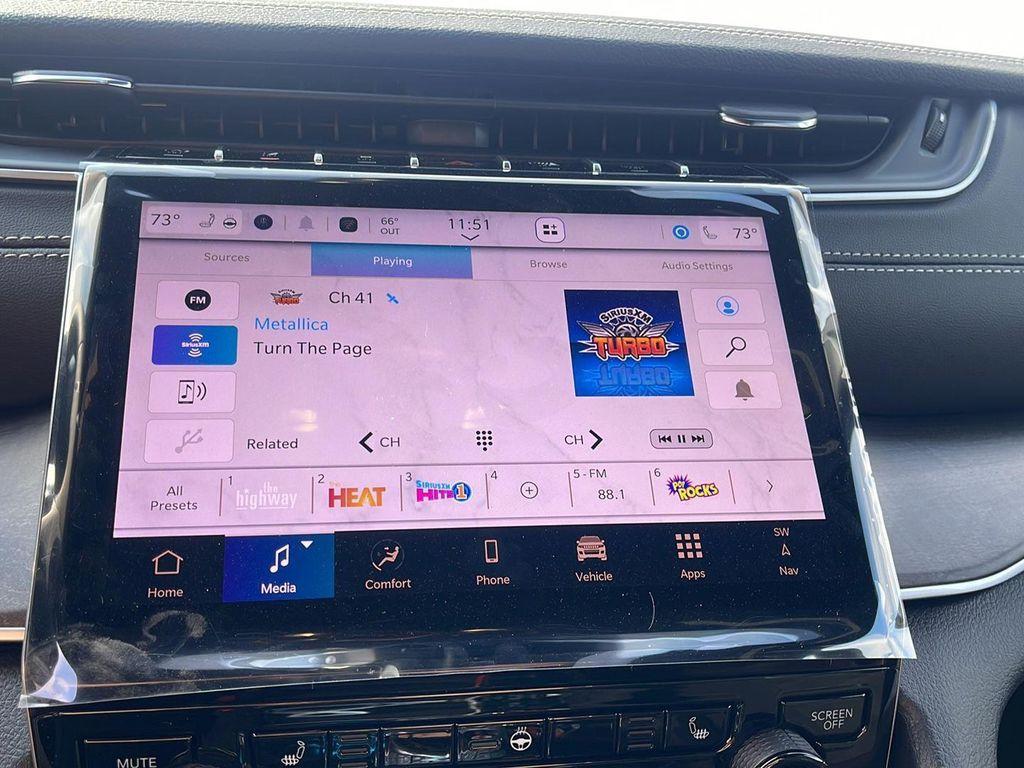 new 2025 Jeep Grand Cherokee car, priced at $39,970