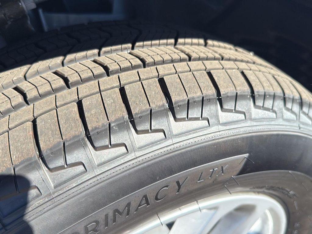 new 2025 Jeep Grand Cherokee car, priced at $32,030