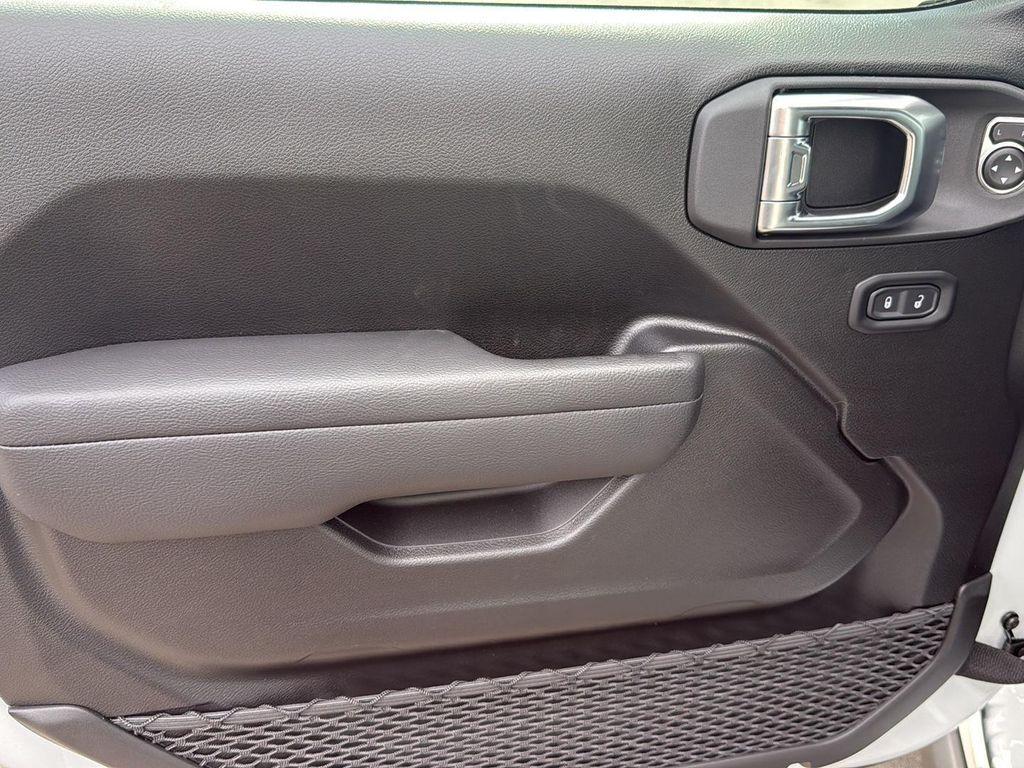 new 2026 Jeep Wrangler car, priced at $51,405