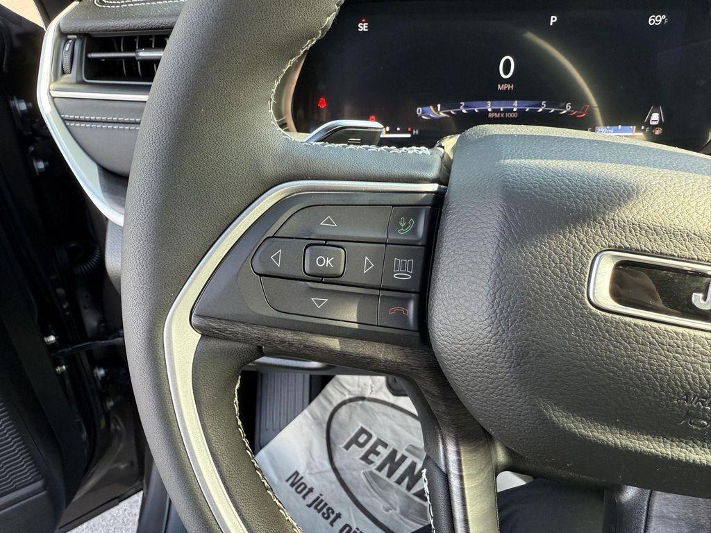 new 2025 Jeep Grand Cherokee L car, priced at $48,830