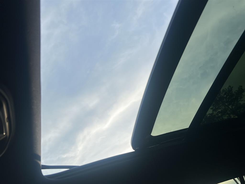 used 2023 Jeep Grand Cherokee car, priced at $31,898