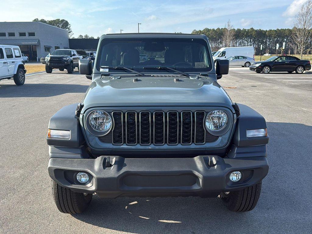 new 2025 Jeep Wrangler car, priced at $41,105