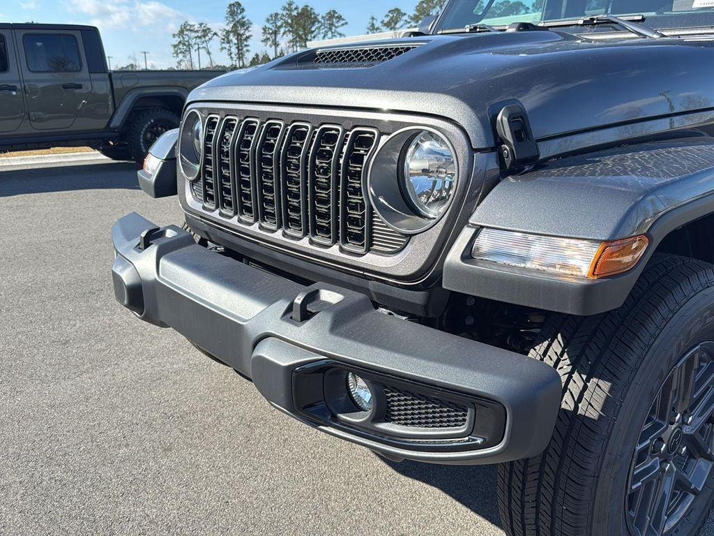 new 2025 Jeep Gladiator car, priced at $39,360