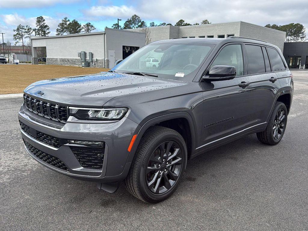 new 2026 Jeep Grand Cherokee car, priced at $53,305