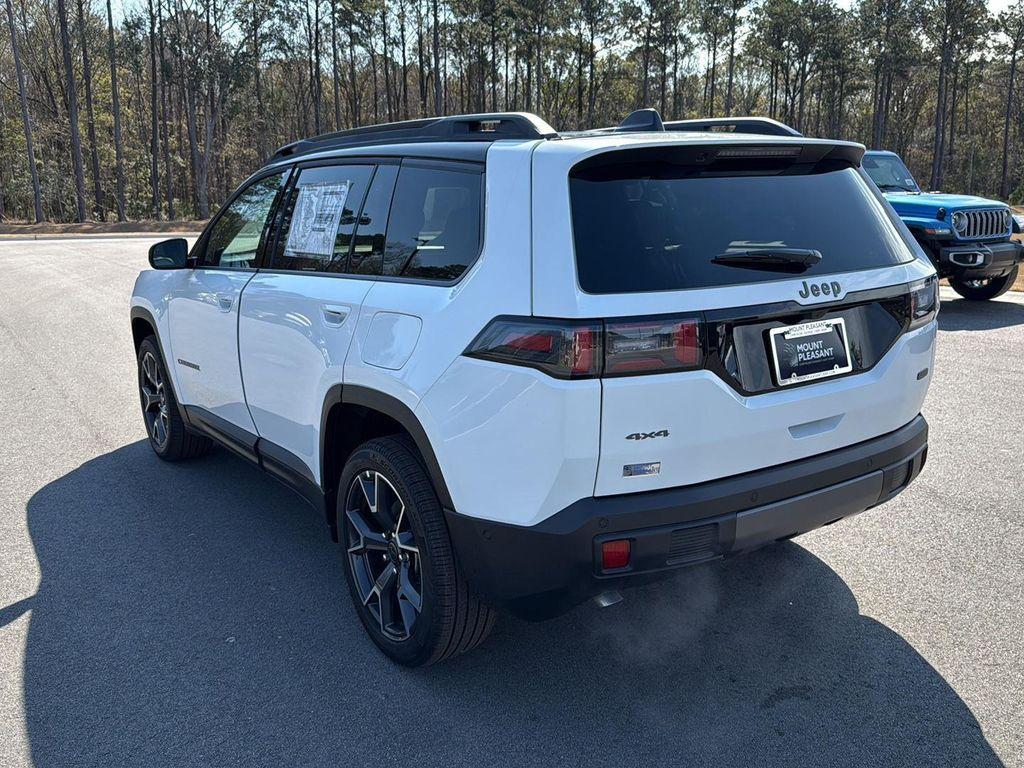 new 2026 Jeep Cherokee car, priced at $43,720
