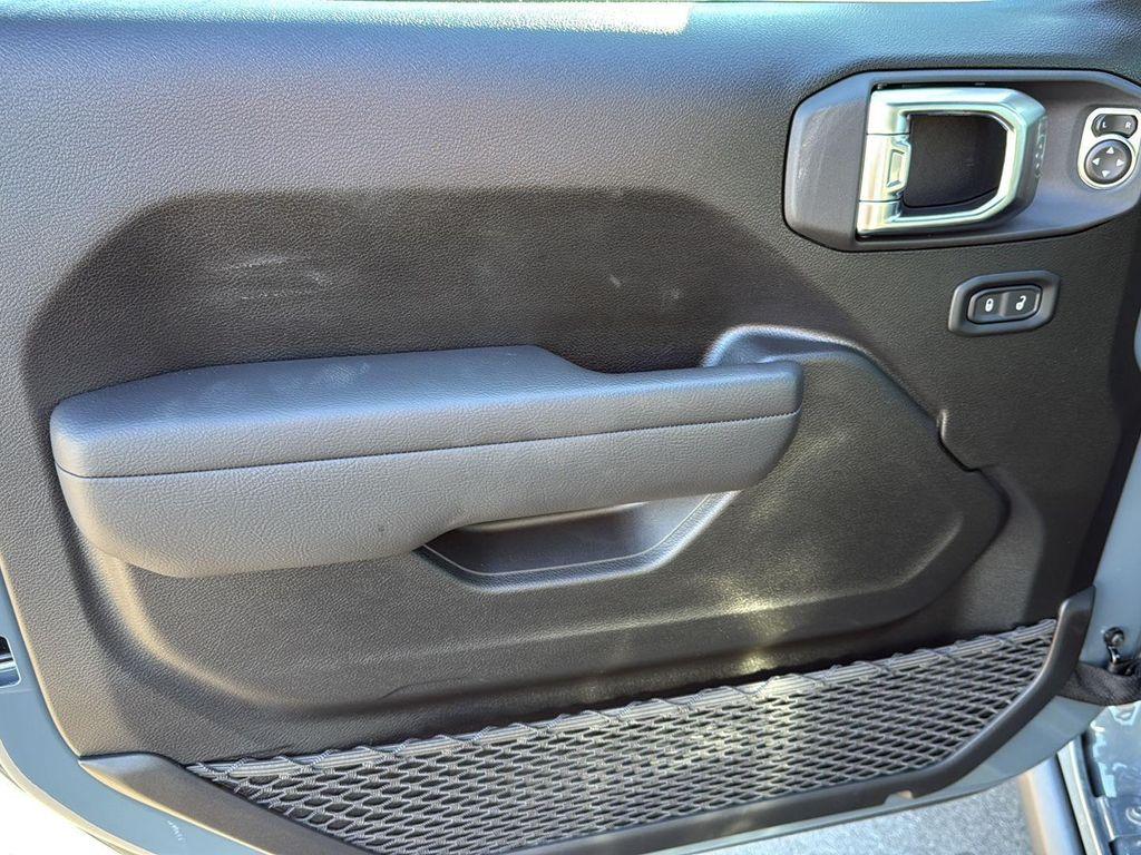 new 2026 Jeep Wrangler car, priced at $52,000