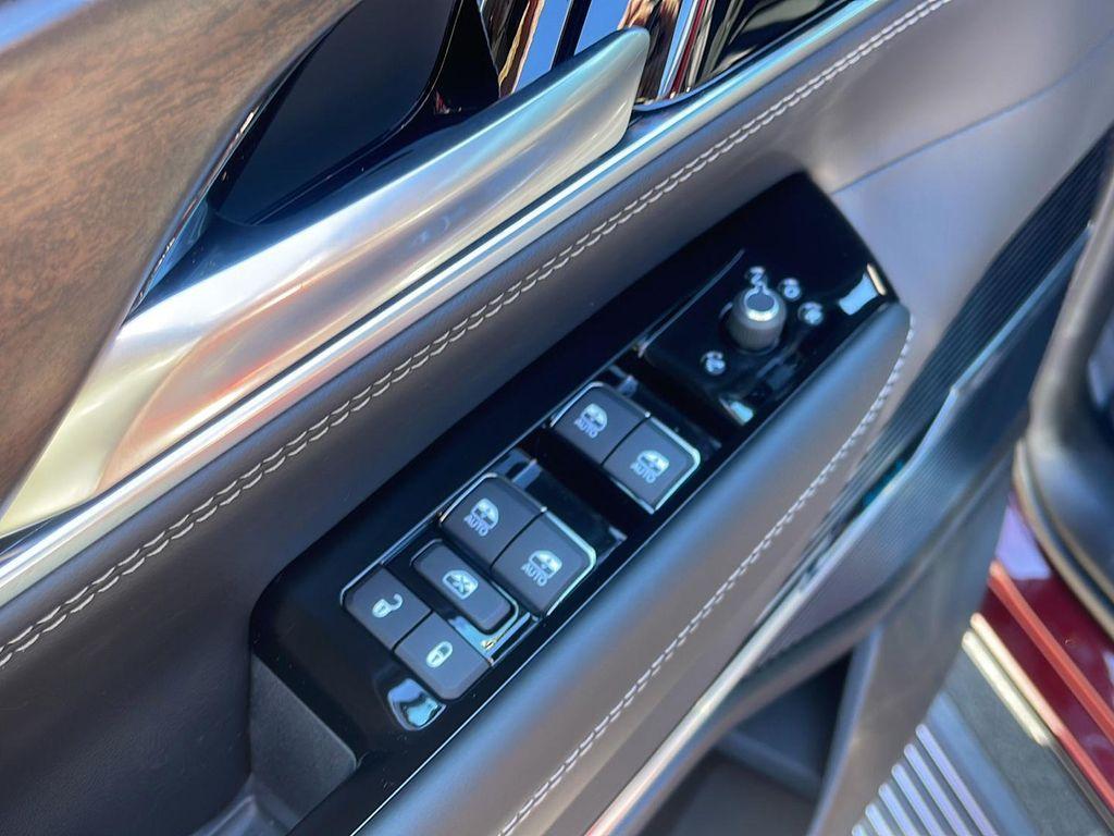 new 2026 Jeep Grand Wagoneer car, priced at $91,716