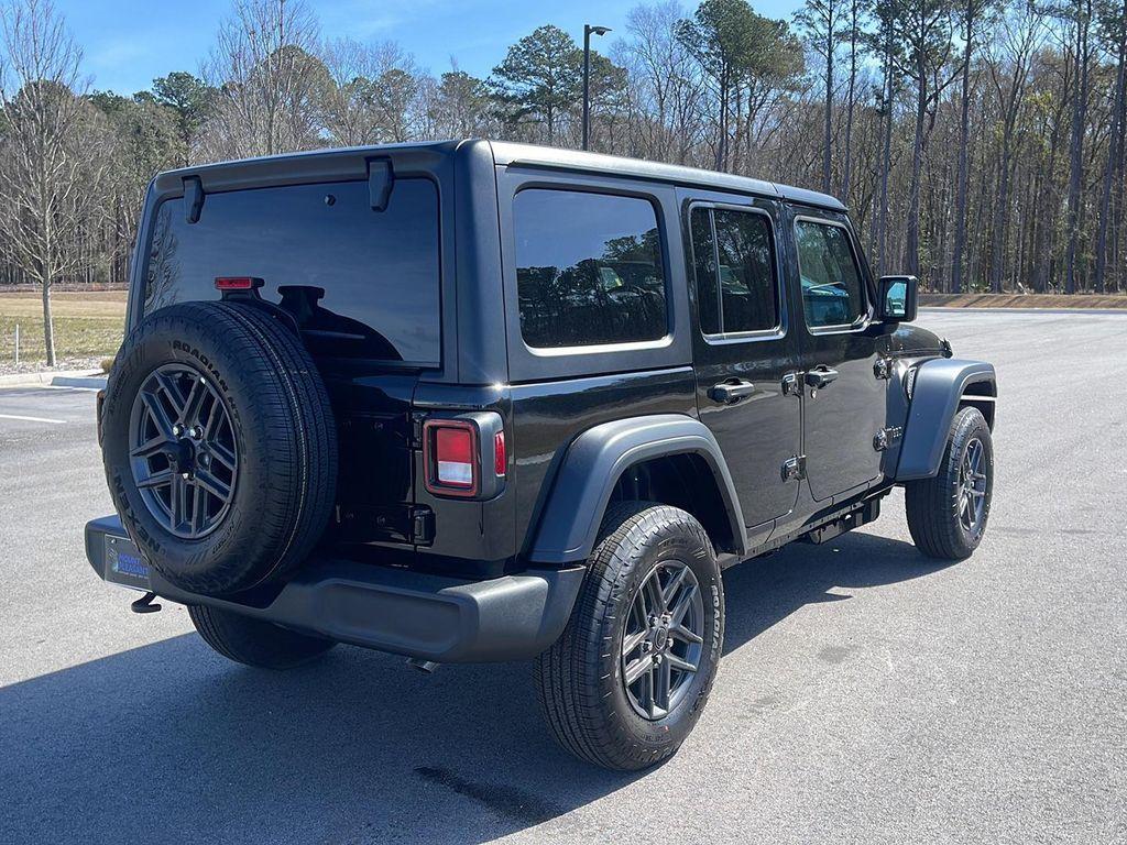 new 2026 Jeep Wrangler car, priced at $45,776