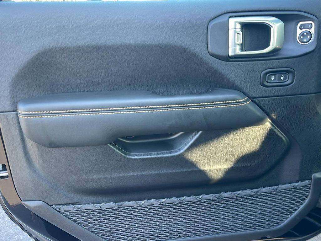 new 2026 Jeep Wrangler car, priced at $53,770