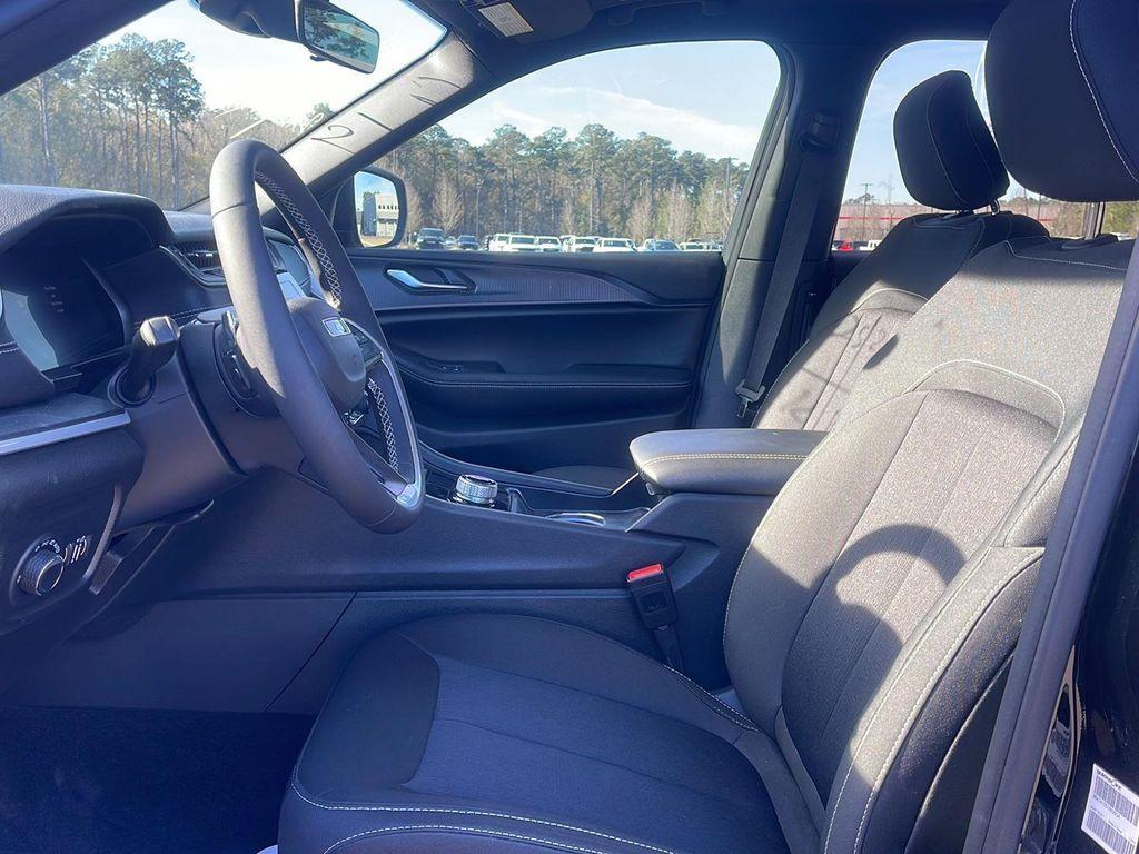 used 2025 Jeep Grand Cherokee L car, priced at $35,950