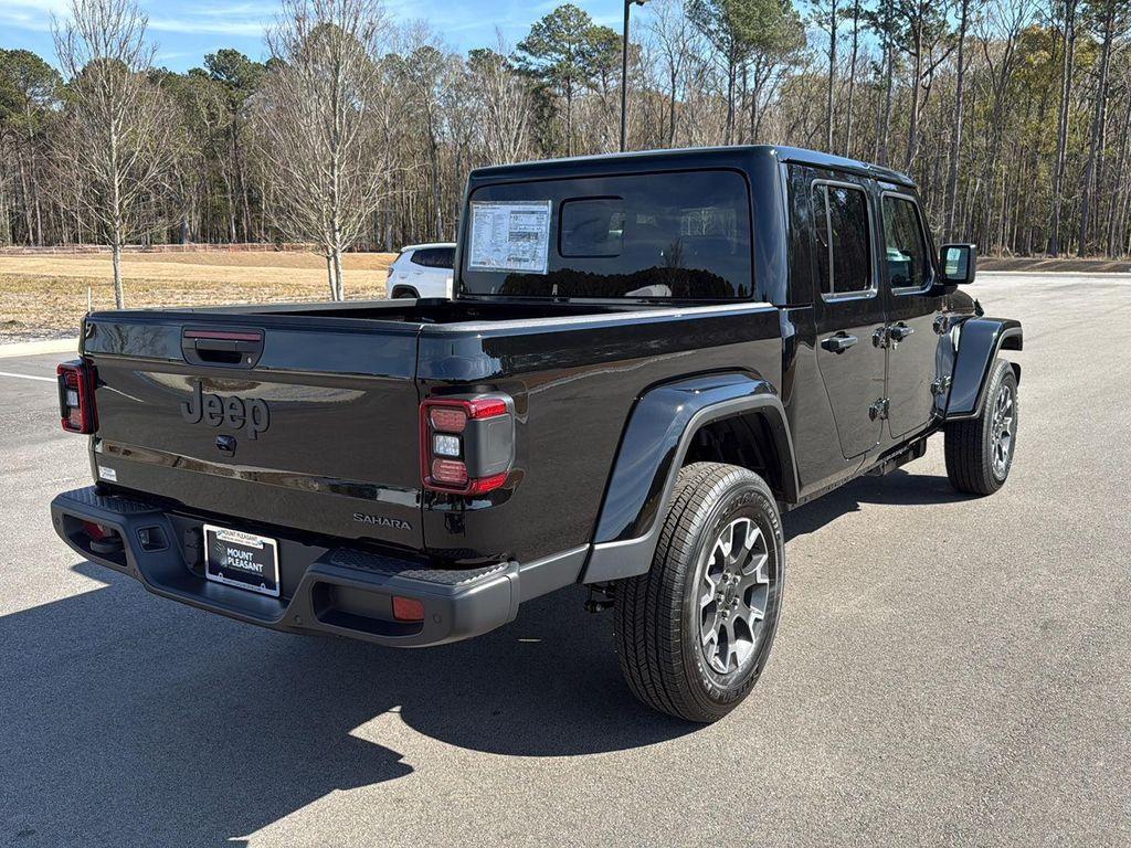 new 2026 Jeep Gladiator car, priced at $51,030