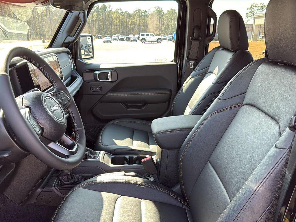 new 2026 Jeep Gladiator car, priced at $51,030