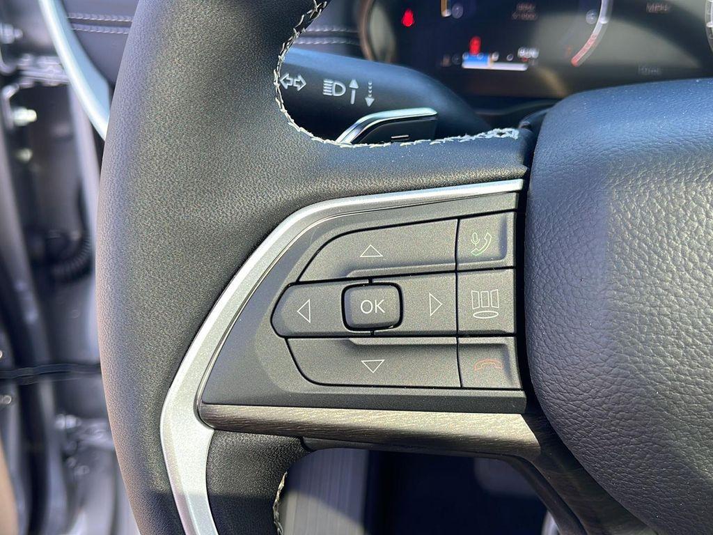 new 2026 Jeep Grand Cherokee L car, priced at $47,514
