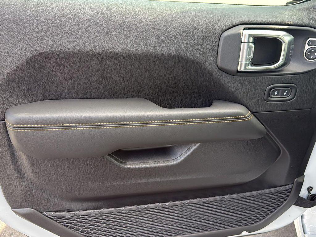 new 2025 Jeep Wrangler car, priced at $44,030