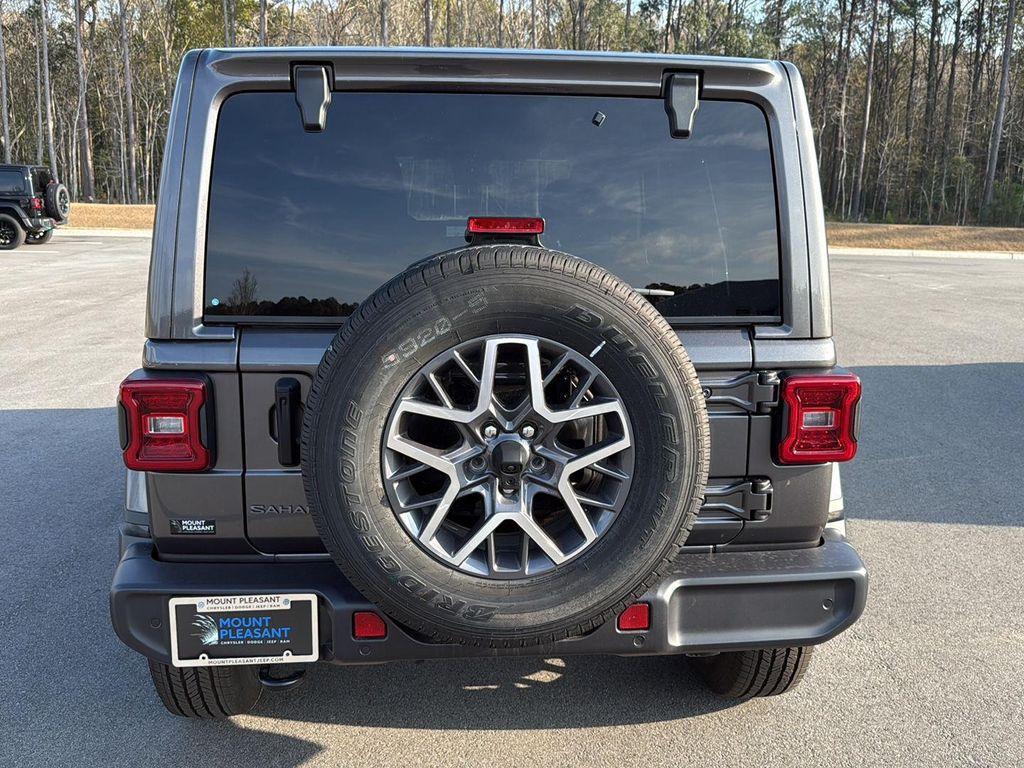 new 2025 Jeep Wrangler car, priced at $46,120