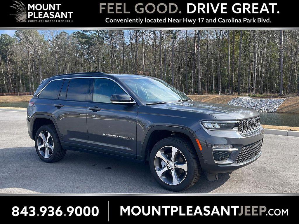 new 2025 Jeep Grand Cherokee car, priced at $47,085