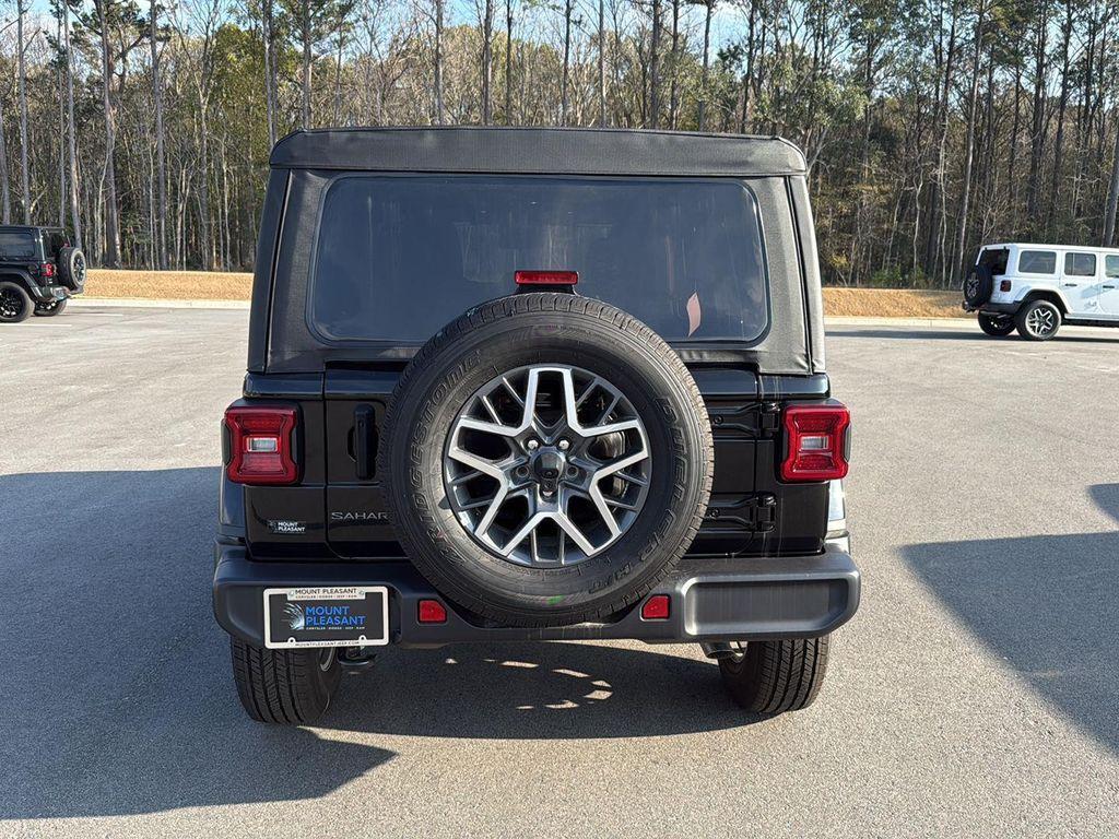 new 2025 Jeep Wrangler car, priced at $44,550