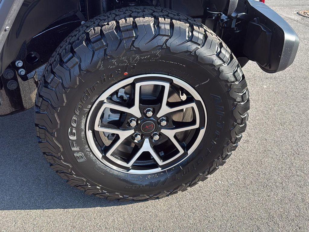 new 2026 Jeep Wrangler car, priced at $56,795