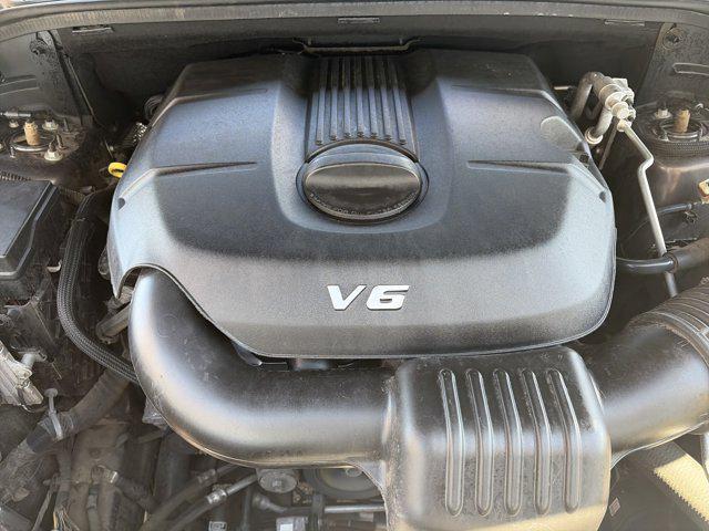 used 2015 Jeep Grand Cherokee car, priced at $12,285