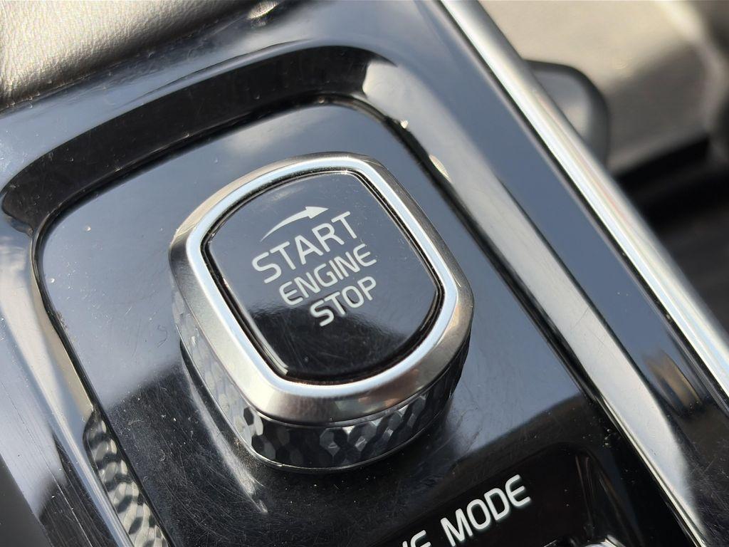 used 2018 Volvo XC60 car, priced at $21,294