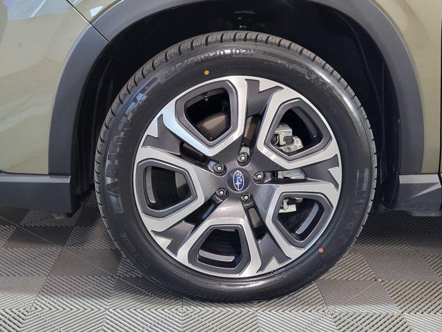 used 2024 Subaru Ascent car, priced at $33,152