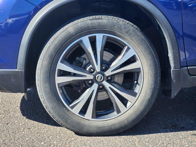 used 2020 Nissan Rogue car, priced at $15,662