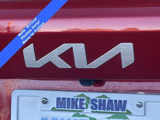 used 2022 Kia Sorento Hybrid car, priced at $22,956