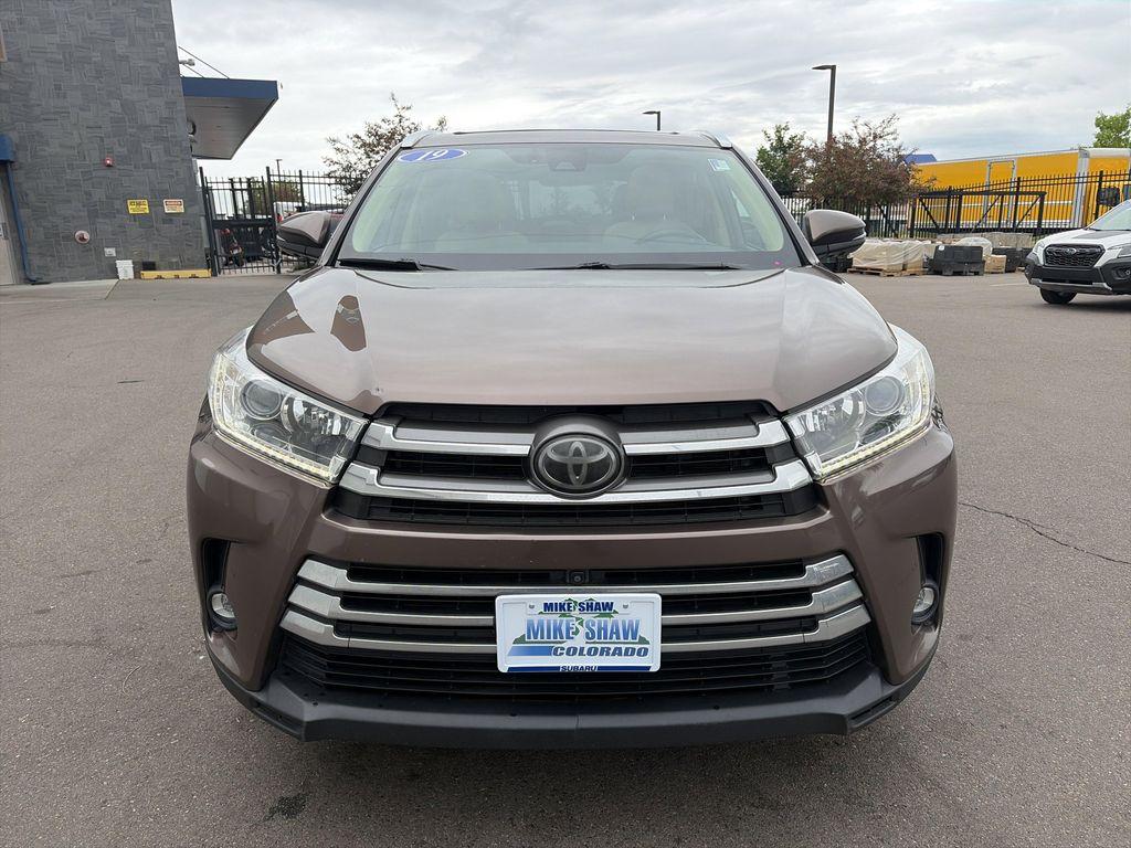 used 2019 Toyota Highlander car, priced at $27,220