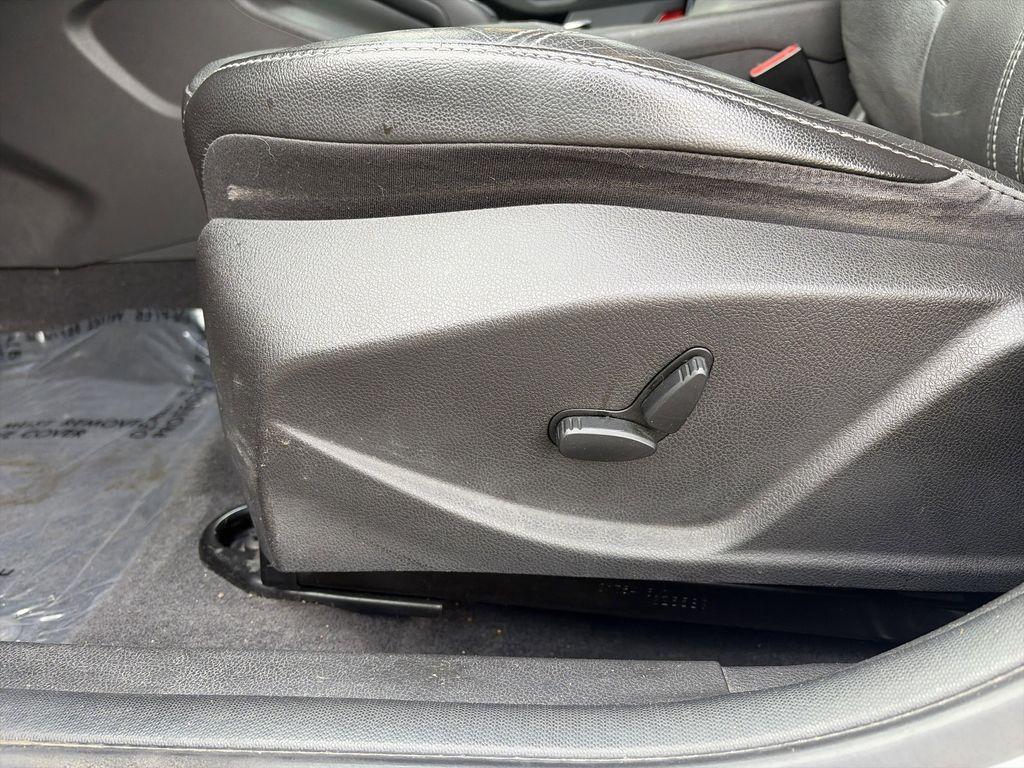 used 2013 Ford Focus car, priced at $7,297