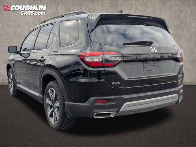 used 2025 Honda Pilot car, priced at $47,550