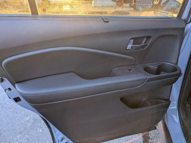 used 2022 Honda Pilot car, priced at $28,147