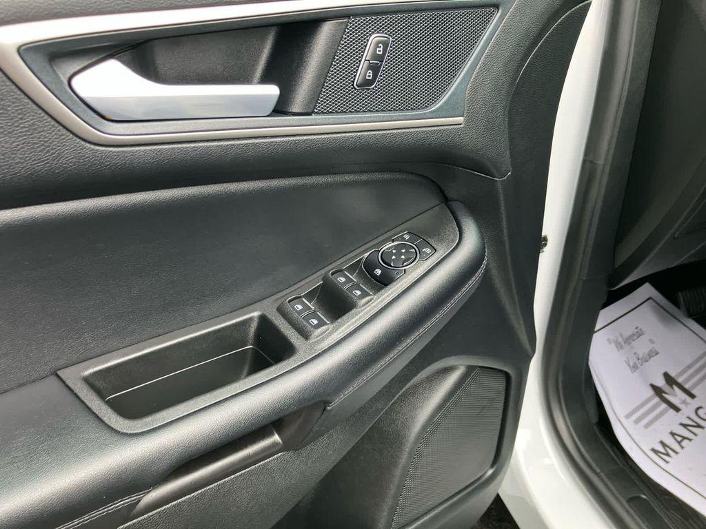 used 2024 Ford Edge car, priced at $30,997