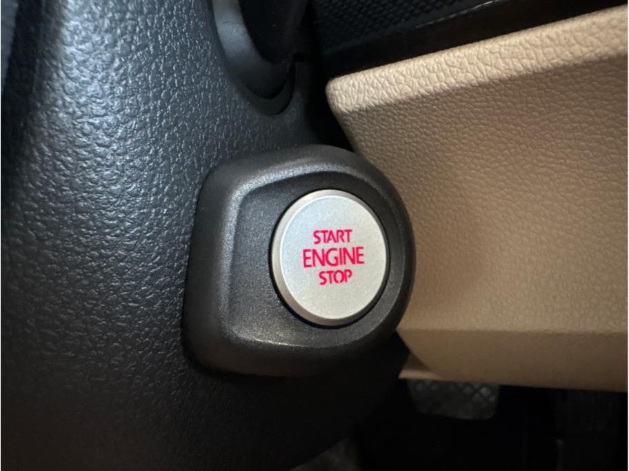 used 2013 Volkswagen Jetta SportWagen car, priced at $9,990