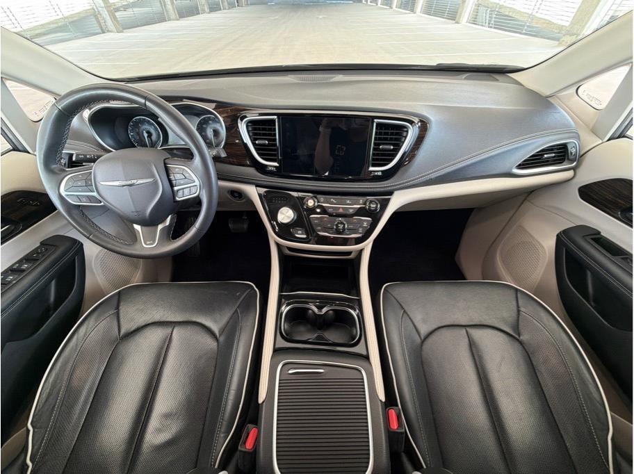 used 2023 Chrysler Pacifica car, priced at $25,990