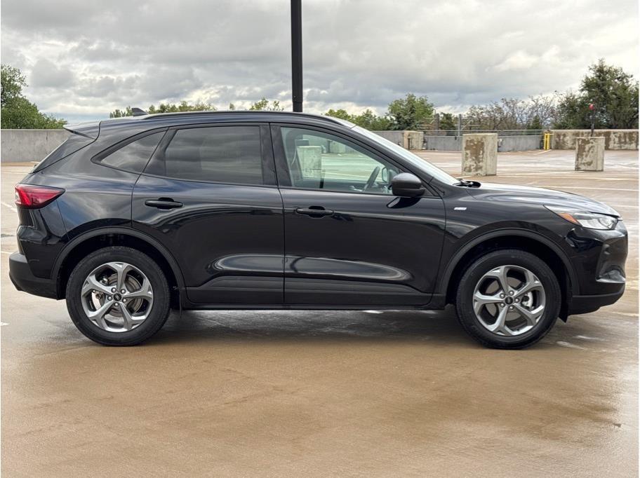 used 2025 Ford Escape car, priced at $25,990