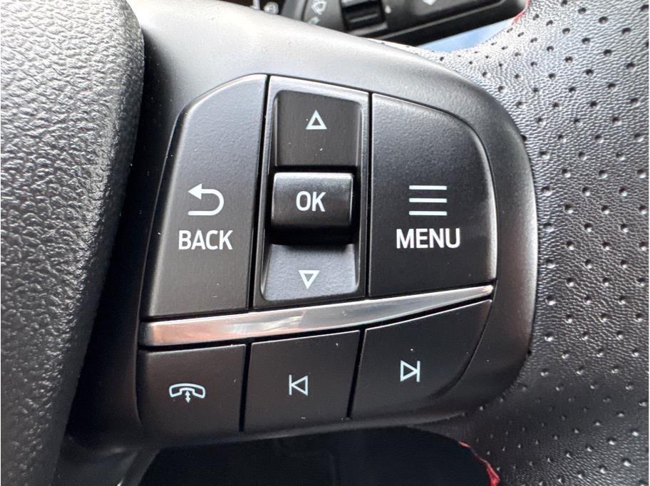 used 2025 Ford Escape car, priced at $25,990