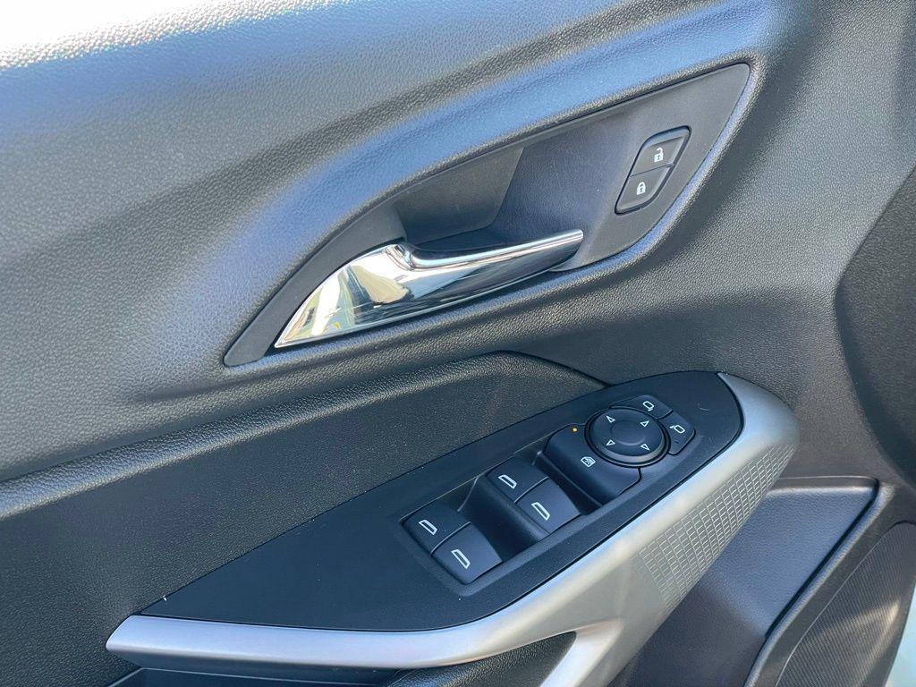 used 2025 Chevrolet Trax car, priced at $22,500