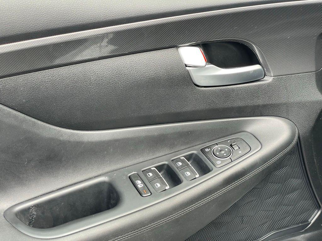 used 2023 Hyundai Santa Fe car, priced at $25,261