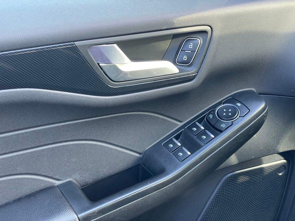 used 2025 Ford Escape car, priced at $24,000