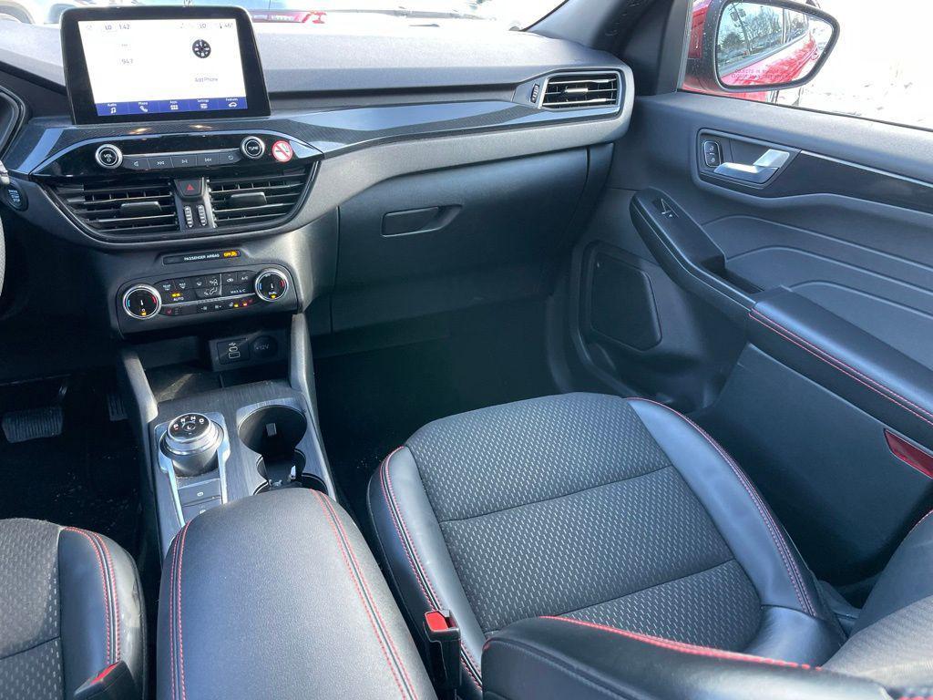 used 2025 Ford Escape car, priced at $24,175