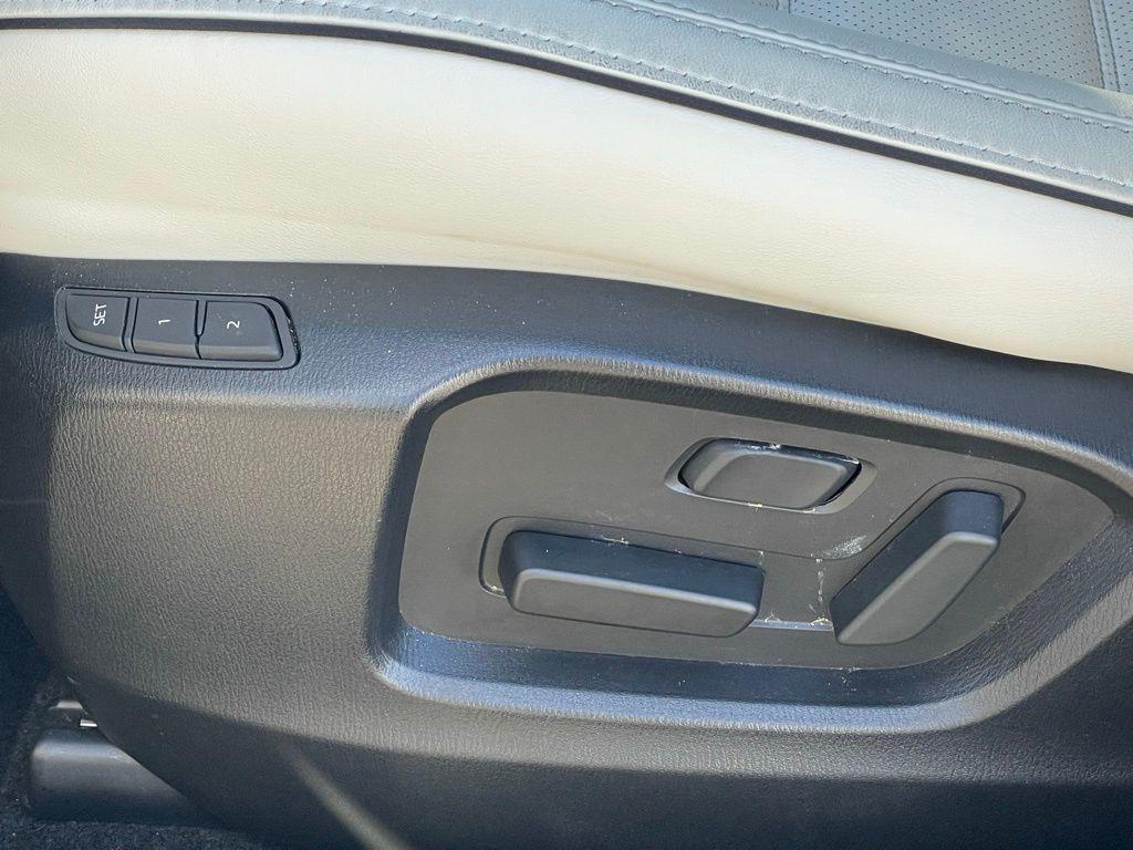 used 2025 Mazda CX-5 car, priced at $27,250