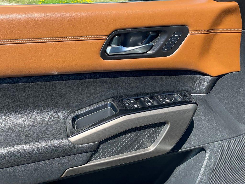 used 2023 Nissan Pathfinder car, priced at $34,408