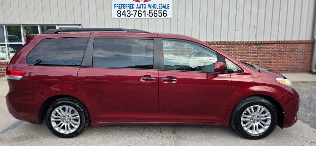 used 2014 Toyota Sienna car, priced at $14,990
