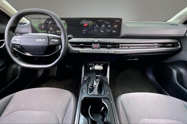 used 2025 Kia K4 car