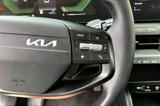used 2025 Kia K4 car