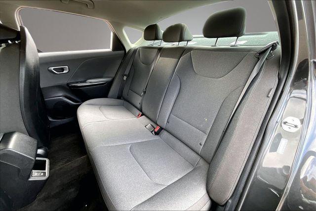used 2025 Kia K4 car