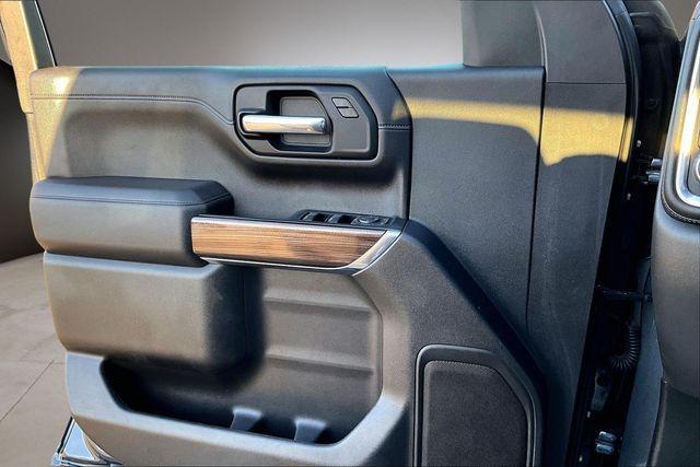 used 2021 Chevrolet Silverado 1500 car, priced at $27,001